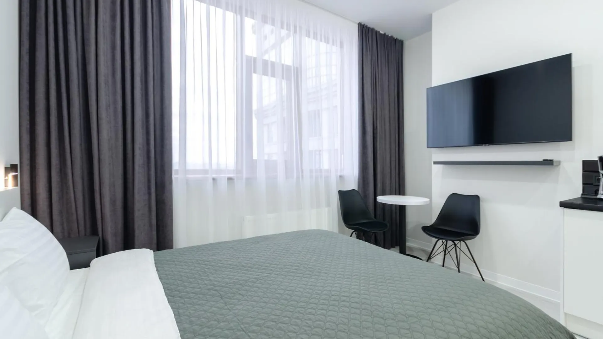 Petrovdom Apartments 14-3 In Rc Diplomat Hall, Zhylianska 59 Kijev